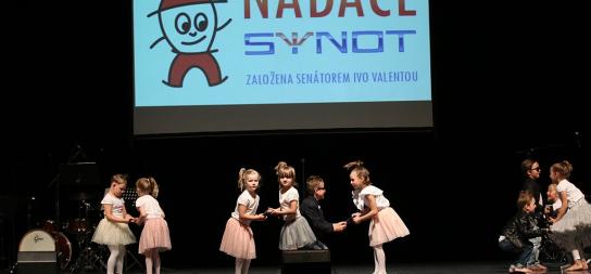 Nadace SYNOT – dva miliony pro školství Zlínského kraje!